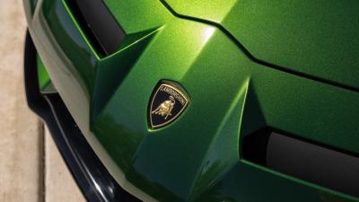 2021 Lamborghini Aventador SVJ Roadster