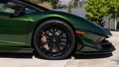 2021 Lamborghini Aventador SVJ Roadster