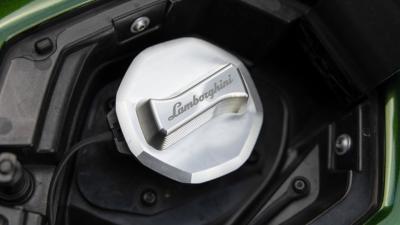 2021 Lamborghini Aventador SVJ Roadster