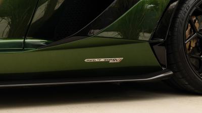 2021 Lamborghini Aventador SVJ Roadster