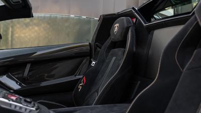 2021 Lamborghini Aventador SVJ Roadster