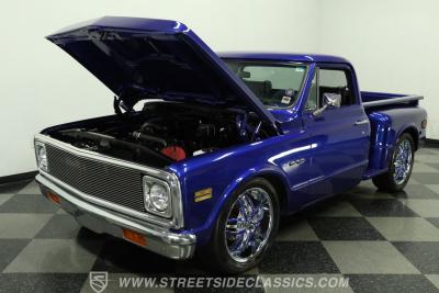 1970 Chevrolet C10 Stepside Restomod