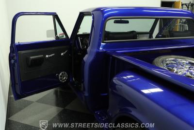 1970 Chevrolet C10 Stepside Restomod