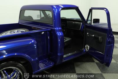 1970 Chevrolet C10 Stepside Restomod