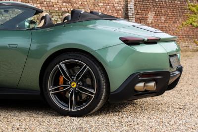 2024 Ferrari Roma Spider &ldquo;Verde Dora&rdquo;