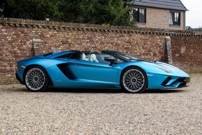 2018 Lamborghini Aventador S Roadster &ldquo;Blu Aegir over Bianco Polar&rdquo;
