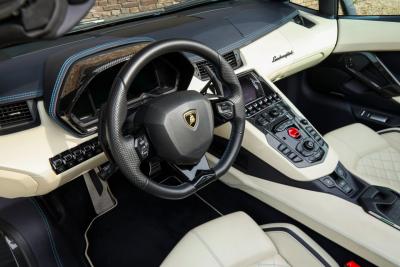 2018 Lamborghini Aventador S Roadster &ldquo;Blu Aegir over Bianco Polar&rdquo;