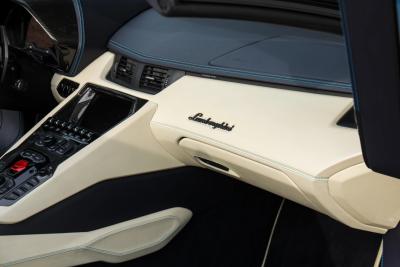 2018 Lamborghini Aventador S Roadster &ldquo;Blu Aegir over Bianco Polar&rdquo;