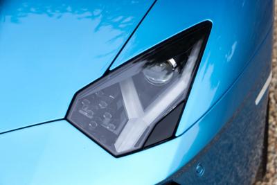 2018 Lamborghini Aventador S Roadster &ldquo;Blu Aegir over Bianco Polar&rdquo;