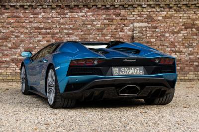 2018 Lamborghini Aventador S Roadster &ldquo;Blu Aegir over Bianco Polar&rdquo;