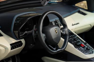 2018 Lamborghini Aventador S Roadster &ldquo;Blu Aegir over Bianco Polar&rdquo;