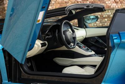 2018 Lamborghini Aventador S Roadster &ldquo;Blu Aegir over Bianco Polar&rdquo;