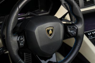2018 Lamborghini Aventador S Roadster &ldquo;Blu Aegir over Bianco Polar&rdquo;