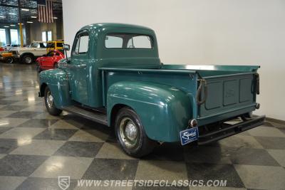 1951 Ford F-1