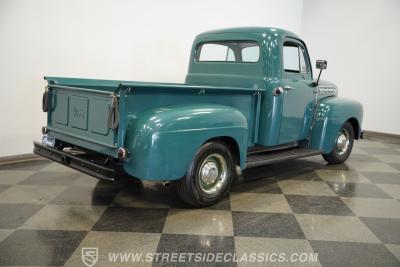 1951 Ford F-1