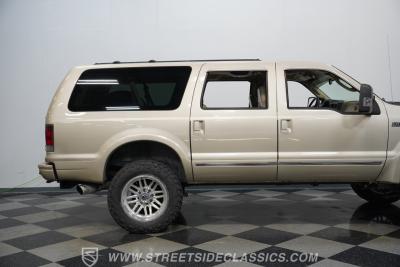 2005 Ford Excursion Limited