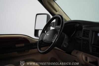 2005 Ford Excursion Limited