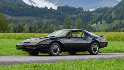 1982 Pontiac Firebird Trans Am &ldquo;Knight Rider&rdquo; K.I.T.T. Tour Car