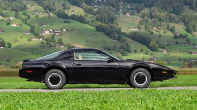1982 Pontiac Firebird Trans Am &ldquo;Knight Rider&rdquo; K.I.T.T. Tour Car
