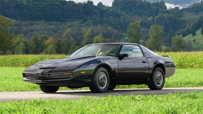 1982 Pontiac Firebird Trans Am &ldquo;Knight Rider&rdquo; K.I.T.T. Tour Car