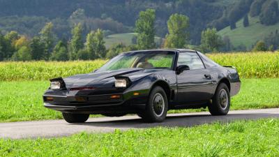 1982 Pontiac Firebird Trans Am &ldquo;Knight Rider&rdquo; K.I.T.T. Tour Car