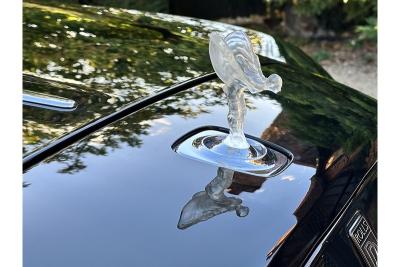 2018 Rolls - Royce Black Badge Dawn