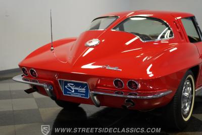 1963 Chevrolet Corvette Split-Window Fuelie