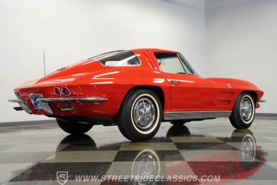 1963 Chevrolet Corvette Split-Window Fuelie