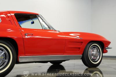 1963 Chevrolet Corvette Split-Window Fuelie