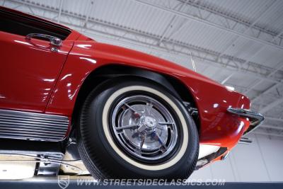 1963 Chevrolet Corvette Split-Window Fuelie