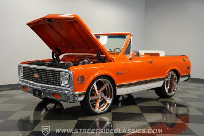 1972 Chevrolet Blazer K5 Cheyenne Restomod