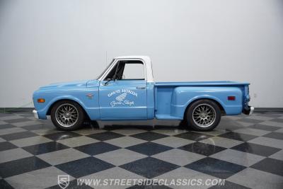 1968 Chevrolet C10 Stepside LS Restomod