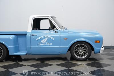 1968 Chevrolet C10 Stepside LS Restomod