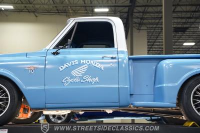 1968 Chevrolet C10 Stepside LS Restomod