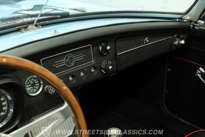 1965 MG MGB