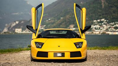 2003 Lamborghini Murci&eacute;lago