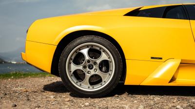 2003 Lamborghini Murci&eacute;lago