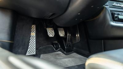 2003 Lamborghini Murci&eacute;lago