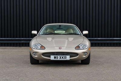 2000 Jaguar XKR