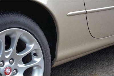 2000 Jaguar XKR