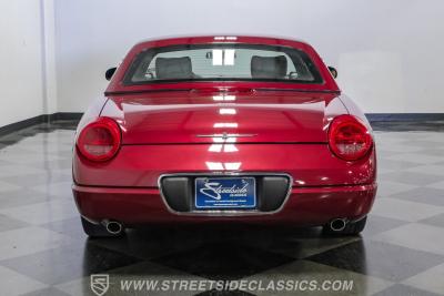 2004 Ford Thunderbird