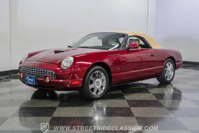 2004 Ford Thunderbird