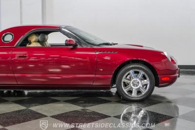 2004 Ford Thunderbird