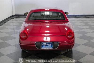 2004 Ford Thunderbird