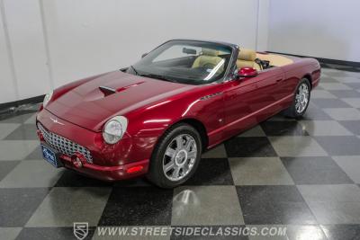 2004 Ford Thunderbird