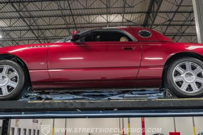 2004 Ford Thunderbird