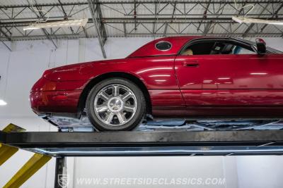 2004 Ford Thunderbird