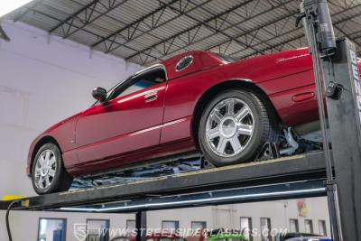 2004 Ford Thunderbird