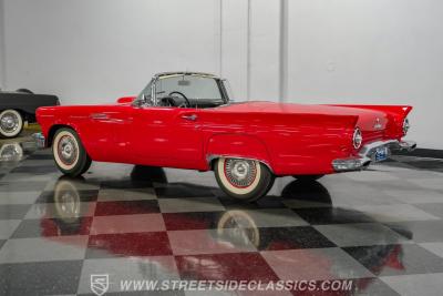 1957 Ford Thunderbird