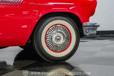 1957 Ford Thunderbird